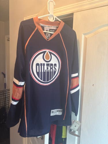 Edmonton Oilers 2009-10 Home Jersey
