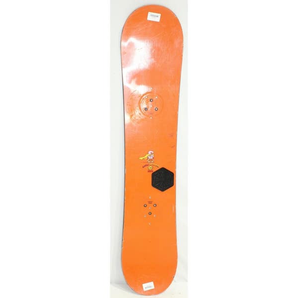 burton 130 cm snowboard LTR + Burton S Bindings Winter Snow Adventure Traventuria Sports Who needs the pizza wedge when you can have the whole pie Burton Super Hero Smalls Snowboard