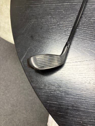 Men's 2023 TaylorMade Stealth 2 Plus Rescue Right Handed Hybrid Stiff Flex 3H Graphite Shaft (Used)