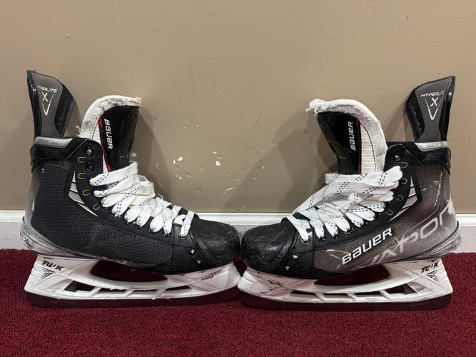 Bauer Vapor Hyperlite Hockey Skates Pro Stock 11D Item#LH11H