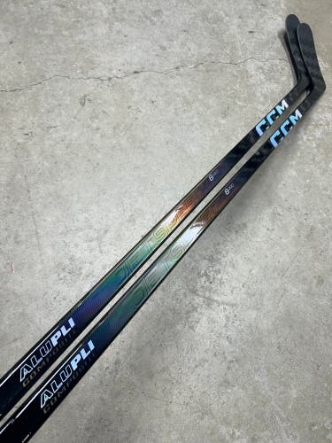 2 Pack 85 Flex P90TM Senior CCM Jetspeed FT8 Pro Right Hand Hockey Stick Pro Stock (New)
