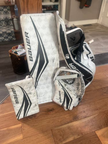 32" 2025 Bauer Supreme Shadow Regular Goalie Full Set (Used)