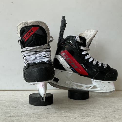 CCM Hockey Skates Size 1.5 (Used)