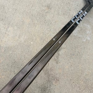 2 Pack CCM JETSPEED FT8 PRO Pro Stock Hockey Stick Grip P28 80 Flex Left 0540