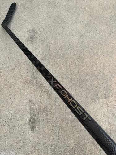 CCM XF GHOST Pro Stock Hockey Stick Grip 90 Flex P90M Right 0537