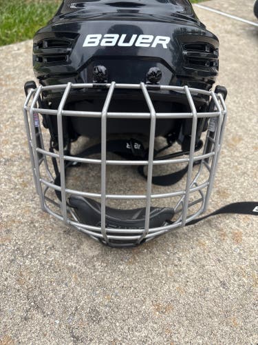 Small Bauer IMS 5.0 Helmet (Barely used)