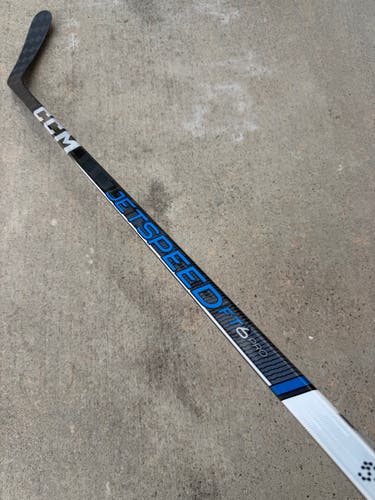 CCM JETSPEED FT6 PRO, Pro Stock Hockey Stick Grip P90 95 Flex Right 1046