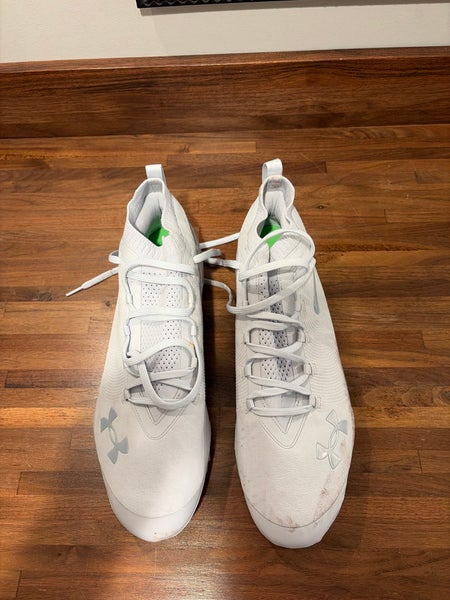 Men's Size M 12.0 Adult Under Armour Command (Used)