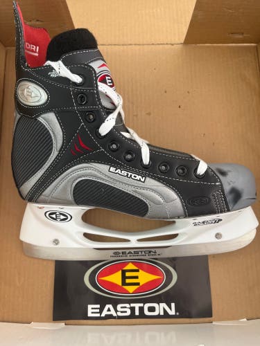 Vintage 2006 Easton Synergy 900 Hockey Skates EE (Extra Wide) Width Size 11 (New)