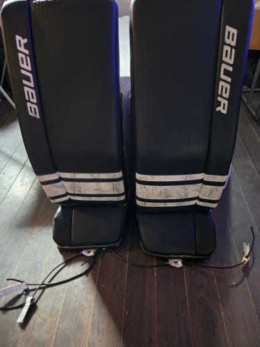 Large 2020 Bauer GSX Goalie Leg Pads (Used)