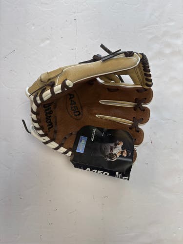 Wilson A450 RH Infield Baseball Glove 10.75" (New)