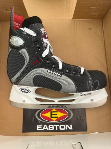 Vintage 2006 Easton Synergy 900 Hockey Skates Regular Width Size 12 (New)