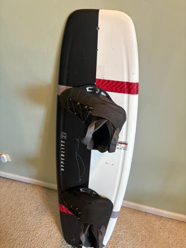Hyperlite Motive Wakeboard Complete (New)