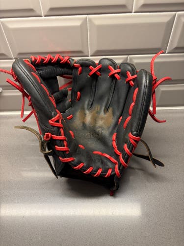 Wilson A2000 1788 RH Infield Baseball Glove 11.25" (Used)