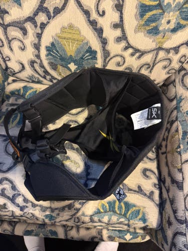Adult Medium Reebok Rib Pad (New)