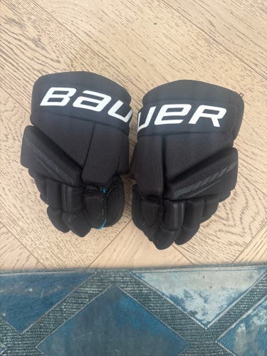 Bauer Supreme Ultrasonic Gloves 8" (New)