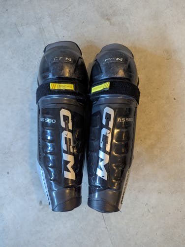 Senior CCM AS 580 16" Shin Pads (Used)