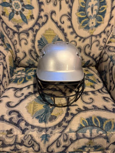 Small Rawlings R16 Batting Helmet (Used)