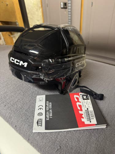 Medium CCM Tacks 720 Helmet (New)
