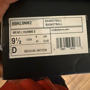 Men's Size M 9.5 (W 10.5) New Balance Shoes (New)