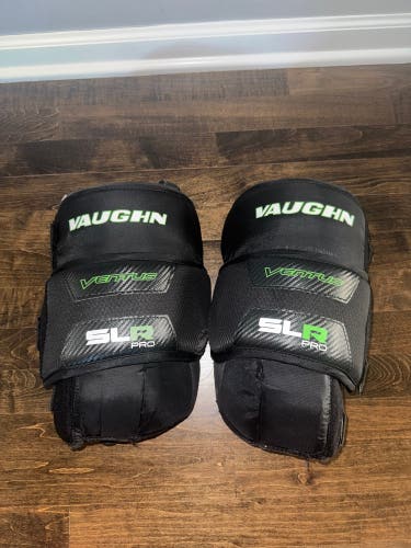 Vaughn SLR PRO KNEE PADS (Used)