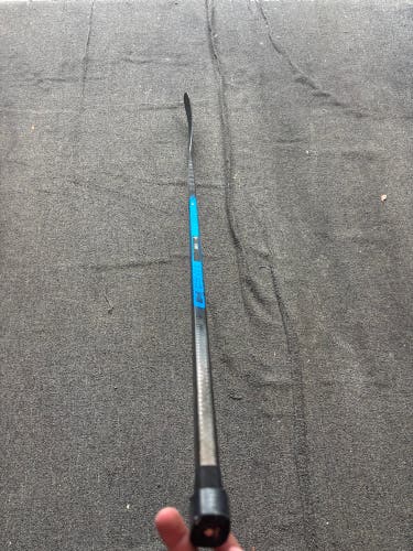 CUSTOM BLUE Senior CCM JetSpeed FT8 Pro Right Handed Hockey Stick P29 85 Flex (Used)
