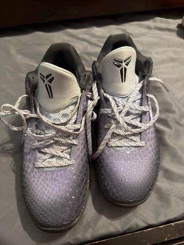 Size M 9.0 (W 10.0) Nike Kobe 6EYBL Shoes (Used)