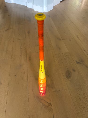 2025 Easton Hype Fire Composite USABat Certified Bat (-8) 23 oz 31" (Used)