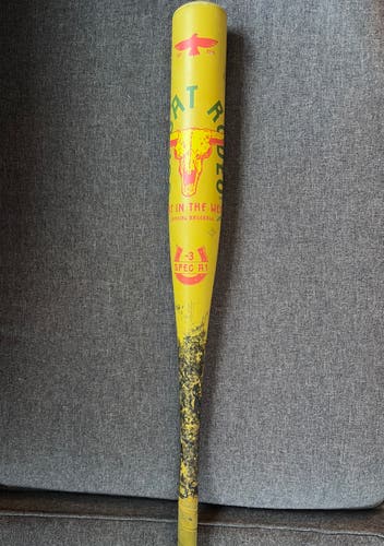 2025 Combat MFG Spec A1 Alloy BBCOR Certified Bat (-3) 30 oz 33" (Used)