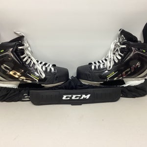 Black/Gray 2024 CCM Tacks XF 90 Hockey Skates Regular Width 9 (Used)