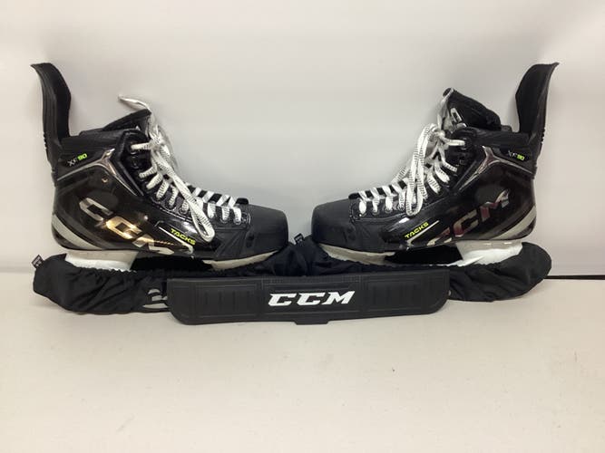 Black/Gray 2024 CCM Tacks XF 90 Hockey Skates Regular Width 9 (Used)