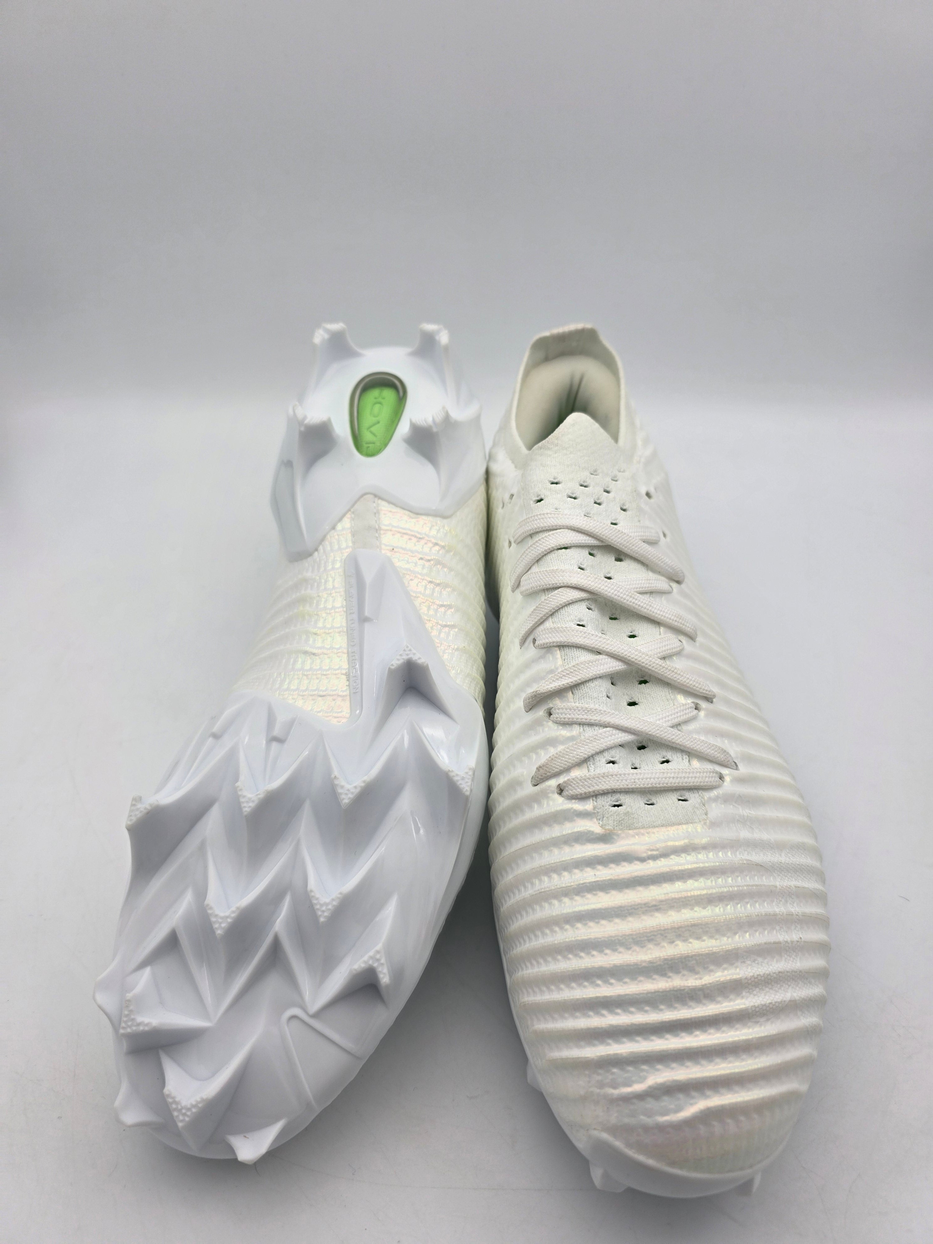 Under Armour Blur Pro Football Cleats Mens Size 11.5 White  display picture 2