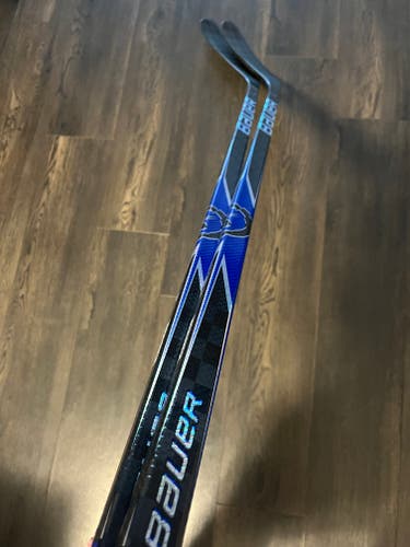 *Price is for 2* Bauer Proto2 Left Handed Hockey Sticks P28 70 Flex Pro Stock (Used)