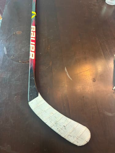 Junior Bauer Right Handed Hockey Stick P92 30 Flex (Used)