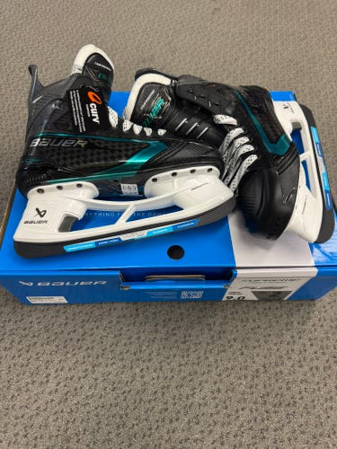 Bauer Supreme Fuse Hockey Skates 9 (New) Fit 2