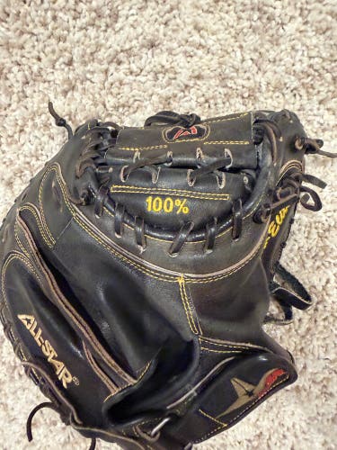 All Star CM3000MBK RH Catcher's Glove 33" (Used)