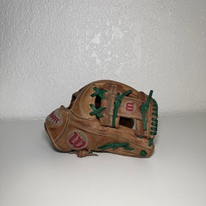 Wilson A2000 1787 RH Baseball Glove 11.75" (Used)