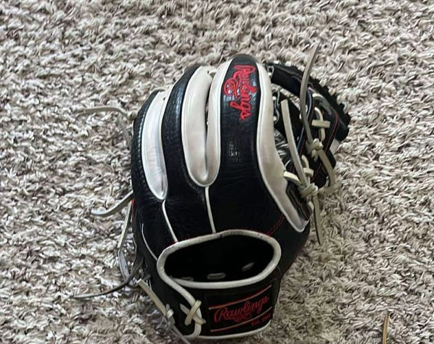 Rawlings Heart of the Hide RH Infield Baseball Glove 11.5" (Used)