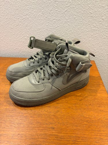 AIR FORCE 1 MID '07 CANVAS GRAY - size 10 Lightly used