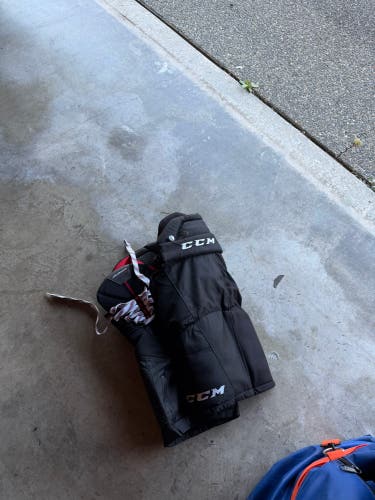 Junior Medium CCM Hockey Pants (Used)
