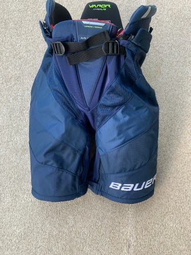 Senior Medium Bauer Vapor Hyperlite Hockey Pants (New)