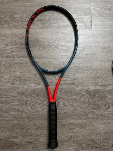 Head Radical Pro Stock | Gripsize 4 1/2 | Pristine Condition