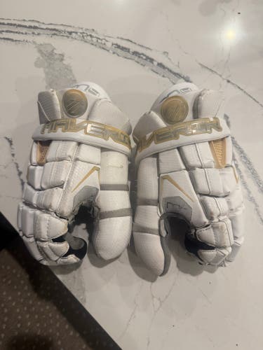 Maverik M4 Lacrosse Gloves (Used)