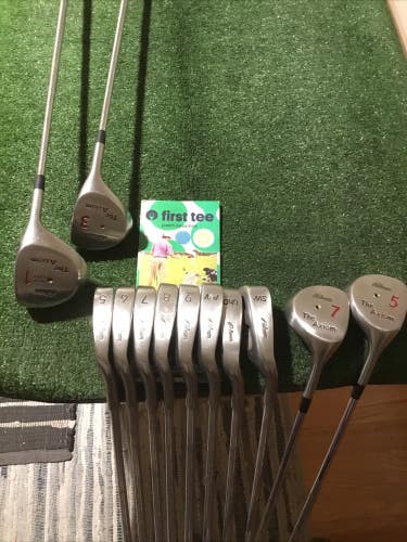 Arnold Palmer The Axiom Full Set (D, 3W, 5W, 7W, 5-PW-GW-SW) Seniors Lite Steel