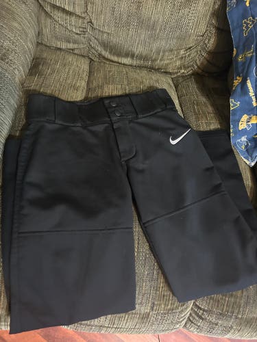 Black Unisex Small Youth Nike Game Pants (Used)