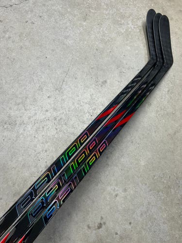3 PACK 70 Flex P28M Senior Bauer Tracer Left Hand Hockey Stick Pro Stock NHL (New)