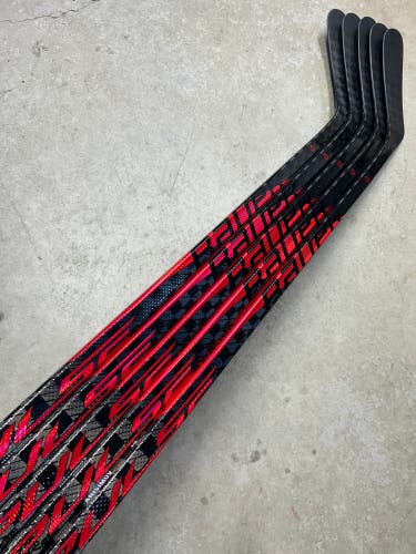 5 PACK 82 Flex P92M Senior Bauer Pulse Left Hand Hockey Stick (New) Pro Stock