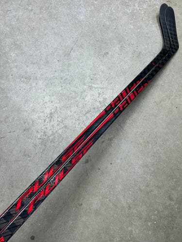 2 PACK 77 Flex P28 Senior Bauer Pulse Left Hand Hockey Stick (New) Pro Stock