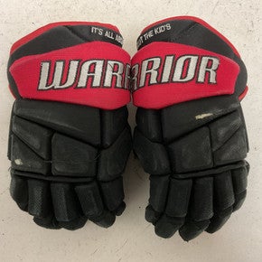 Used Warrior Alpha Pro Madison Capitols Junior Gloves Black And Red 11" 11855-s000205959