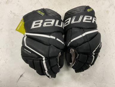 Used Bauer Vapor Hyperlite Junior Gloves Black 11" 11855-s000205925
